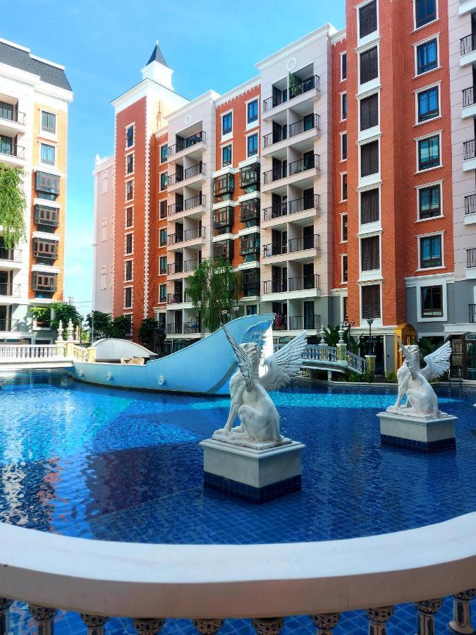 Espana Resort Pattaya Jomtien Praia de Jomtien Exterior foto
